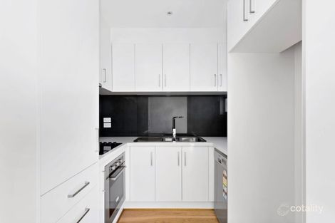 Property photo of 110 Atherton Road Oakleigh VIC 3166