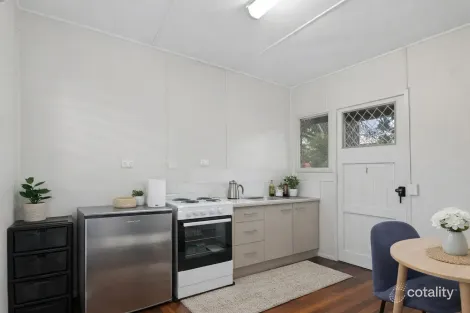 Property photo of 11 Mitchell Street Acacia Ridge QLD 4110