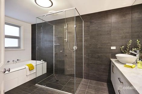 Property photo of 31 Holden Street Fitzroy North VIC 3068