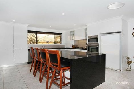 67 Okinja Rd, Alexandra Headland, QLD 4572