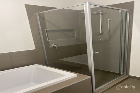 Property photo of 56 Cinnamara Circuit Tarneit VIC 3029