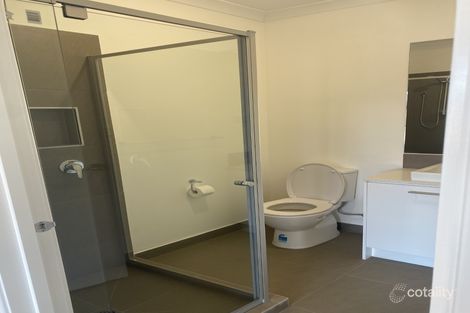 Property photo of 56 Cinnamara Circuit Tarneit VIC 3029