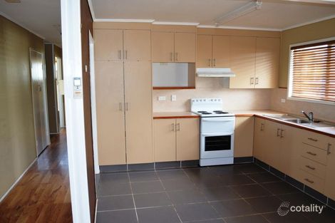 37 Bendee Cres, Blackwater, QLD 4717