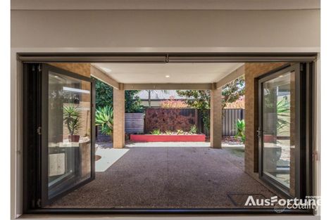Property photo of 18 Bell Crescent Point Cook VIC 3030