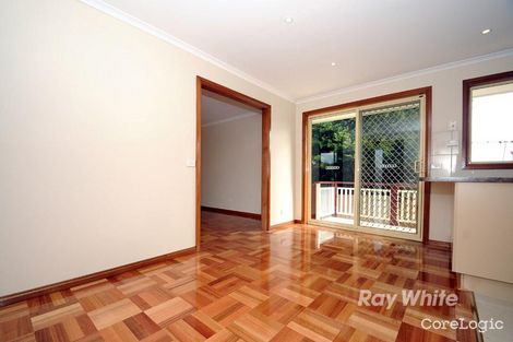 Property photo of 2/4 Bramwell Close Endeavour Hills VIC 3802