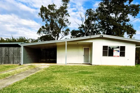Property photo of 50 Beardmore Crescent Dysart QLD 4745