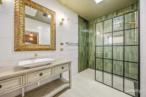 Property photo of 19 Eustace Street Wendouree VIC 3355