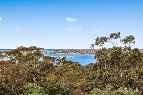 Property photo of 43 Gnarbo Avenue Carss Park NSW 2221