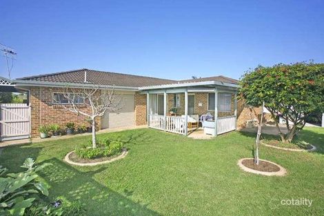 Property photo of 16 Castlereagh Crescent Bateau Bay NSW 2261