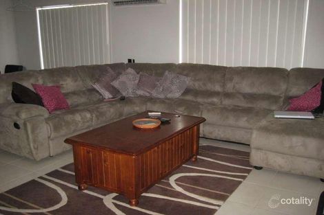 Property photo of 54 Ethereal Way Sandhurst VIC 3977
