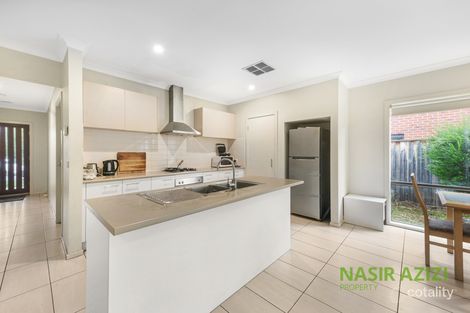 Property photo of 21 Wattleseed Way Keysborough VIC 3173