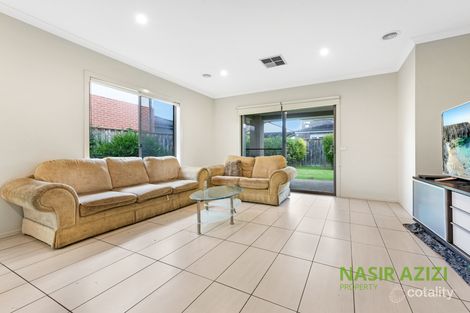 Property photo of 21 Wattleseed Way Keysborough VIC 3173