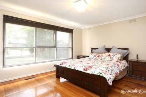 Property photo of 1 Epsom Court Fawkner VIC 3060