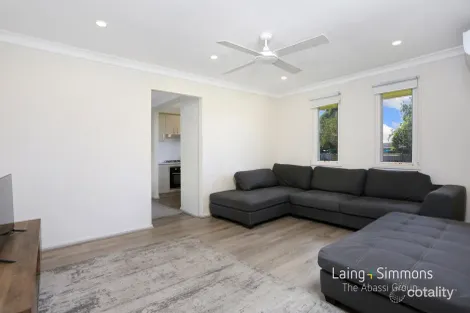 Property photo of 4/4-A Wide Bay Circuit Bidwill NSW 2770