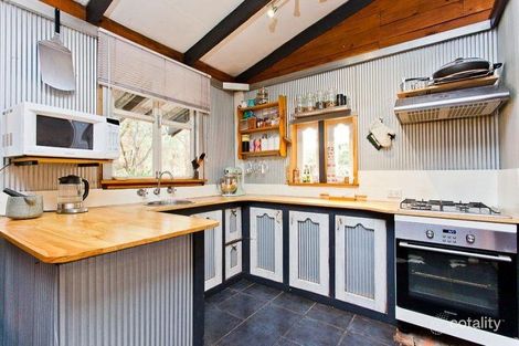 Property photo of 410 Glen Road Darlington WA 6070