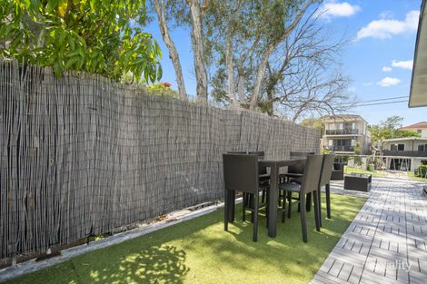Property photo of 1/23 Twenty Third Avenue Palm Beach QLD 4221