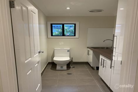 Property photo of 18 Glenell Street Blaxland NSW 2774