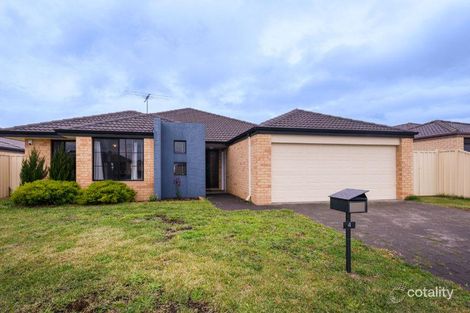 4 Kalanchoe App, Seville Grove, WA 6112