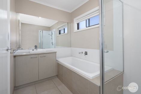 Property photo of 1/1325 Geelong Road Mount Clear VIC 3350