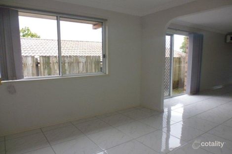 Property photo of 2/13 Kenny Drive Labrador QLD 4215