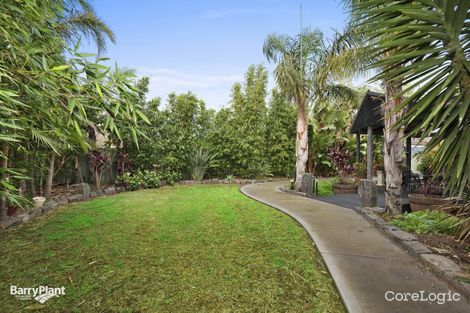 Property photo of 12 Glastonbury Circuit Point Cook VIC 3030