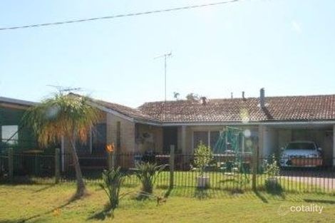 Property photo of 9 Hakea Place Pinjarra WA 6208