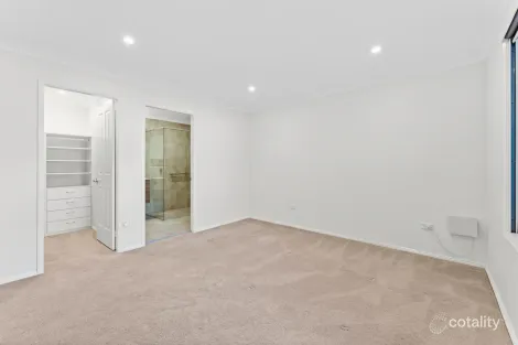 Property photo of 27 Red Ash Drive Woonona NSW 2517