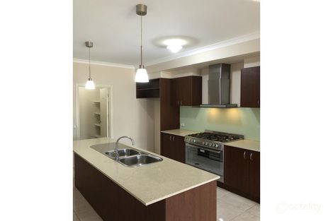 Property photo of 24 Gainsborough Drive Craigieburn VIC 3064