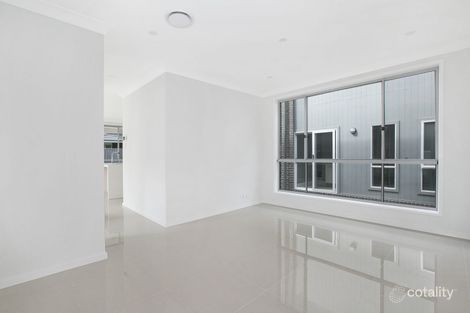 Property photo of 186 Willowdale Drive Denham Court NSW 2565