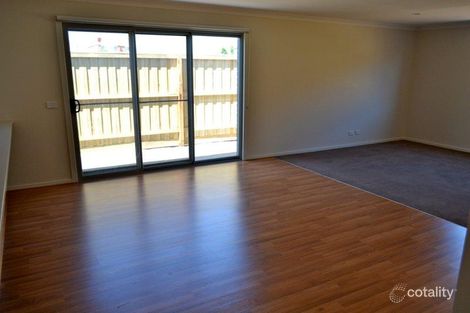 Property photo of 3 Parkfield Court Deer Park VIC 3023