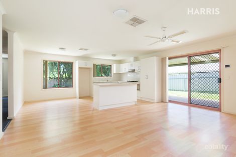 Property photo of 19 Tina Way Morphett Vale SA 5162