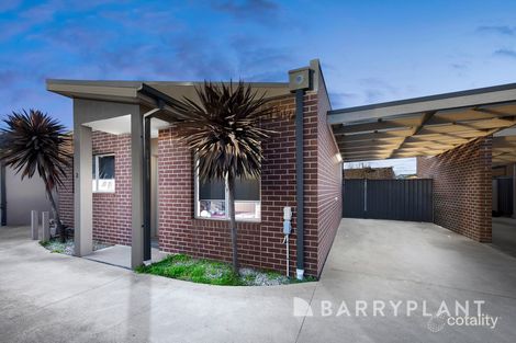 Property photo of 2/33 Henry Street St Albans VIC 3021
