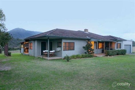 147 Dungog Rd, Martins Creek, NSW 2420