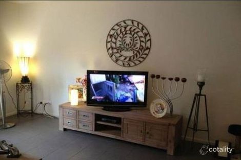 Property photo of 59 Downing Square Pakenham VIC 3810