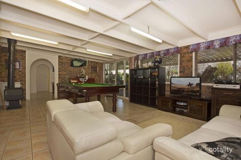 Property photo of 6 Natone Court Edens Landing QLD 4207