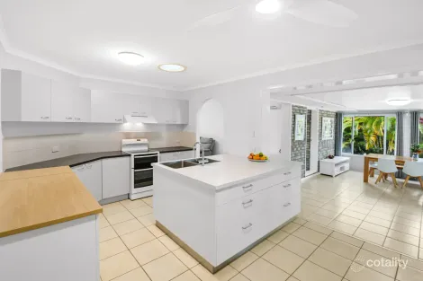 Property photo of 4 Mangrove Court Bli Bli QLD 4560