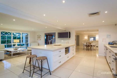 Property photo of 8 Duke Court Tallai QLD 4213