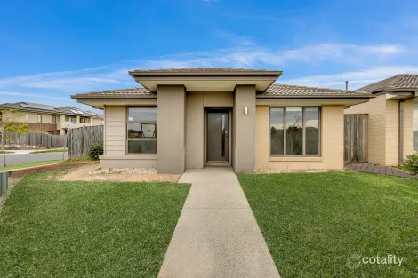 Property photo of 26 Maslin Walk Point Cook VIC 3030