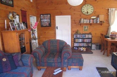 Property photo of 2 Gums Avenue Belgrave VIC 3160