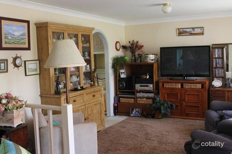 Property photo of 8 Worooma Crescent Manilla NSW 2346