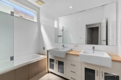 Property photo of 23 Alma Terrace Newport VIC 3015