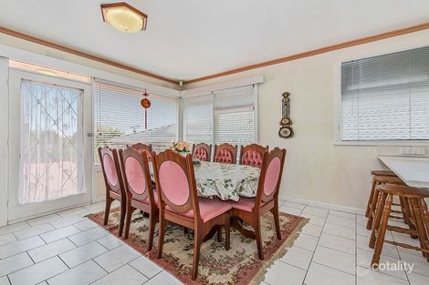 Property photo of 17 Simpson Drive Mount Waverley VIC 3149