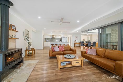 Property photo of 5 Temple Court Lake Cathie NSW 2445