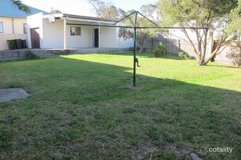 Property photo of 15 Ridley Parade Unanderra NSW 2526