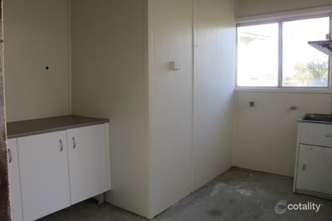 Property photo of 15 Ridley Parade Unanderra NSW 2526