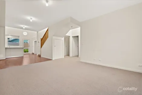 Property photo of 1 Shiels Place Curtin ACT 2605