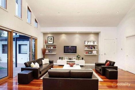 Property photo of 68 Hayes Road Strathmore VIC 3041