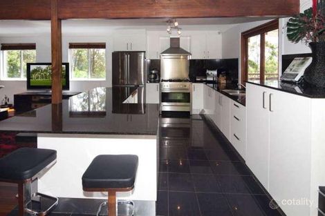 Property photo of 2 Chesterfield Drive Bonogin QLD 4213