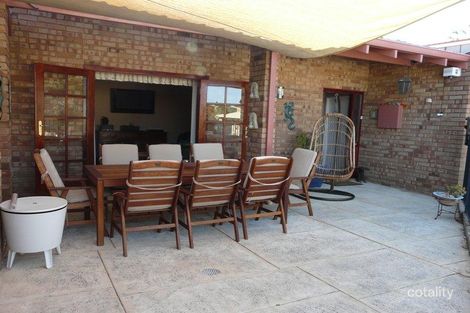 Property photo of 5 Sylvia Place Duncraig WA 6023
