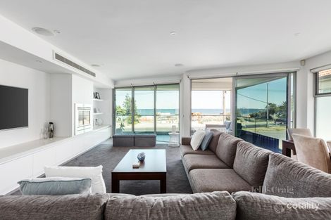 Property photo of 1/10 Marine Parade St Kilda VIC 3182
